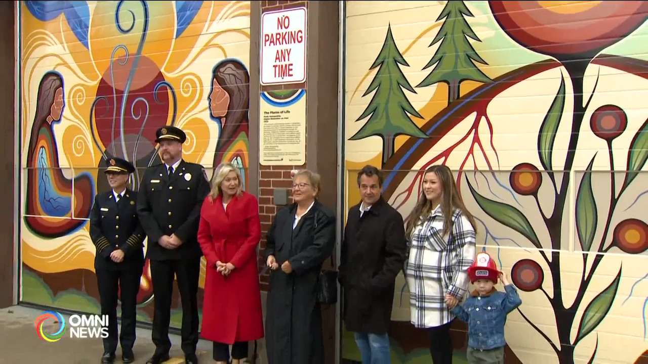 密市消防部門展示原住民藝術家壁畫 (ON)