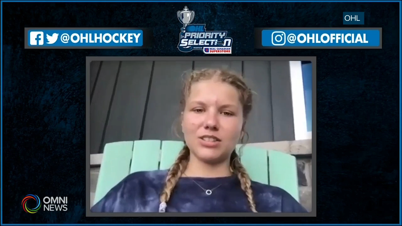 16歲少女成安省冰球聯盟首位女球員 -- Jun 08, 2021 (ON)