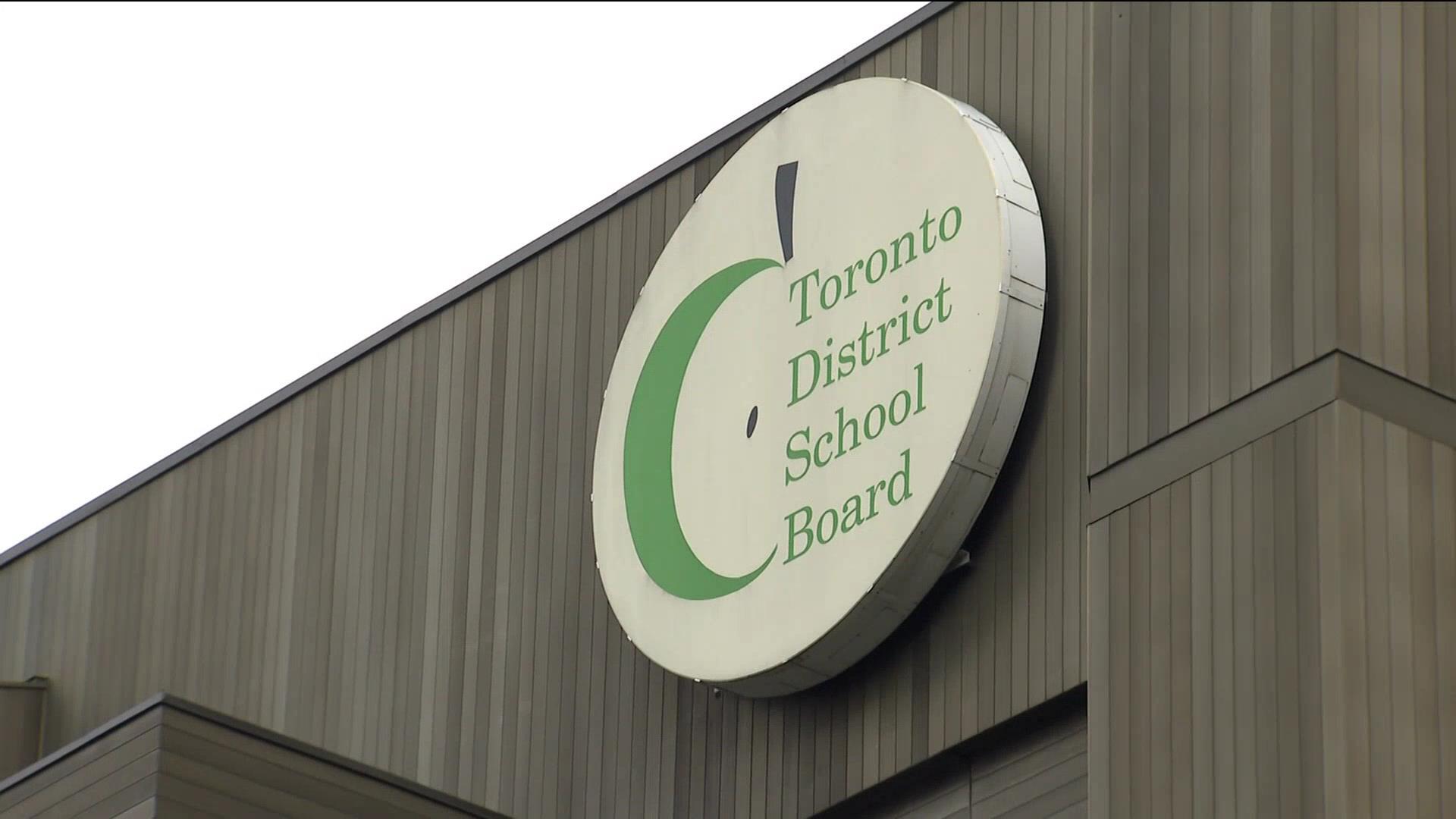 关注多伦多公立学校教育局5千8百万赤字