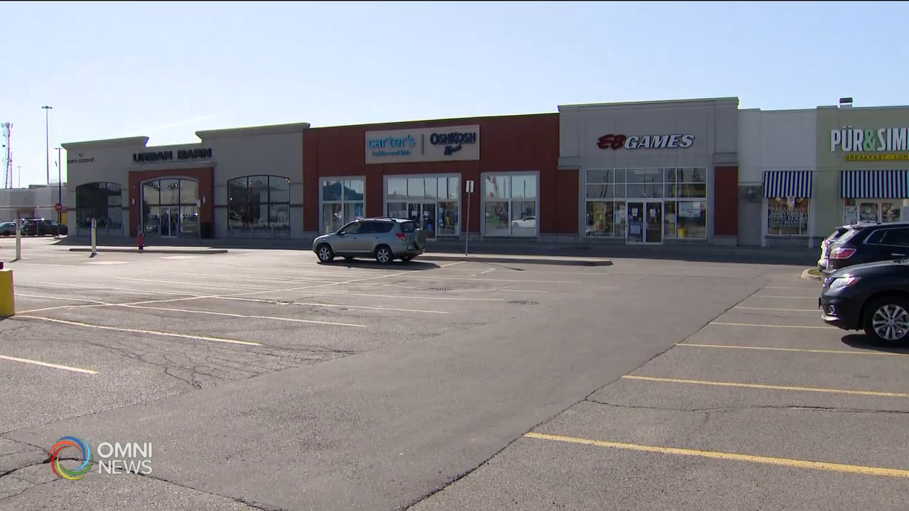 居家令實施首日 市面較往常冷清 -- Apr 08, 2021(ON)