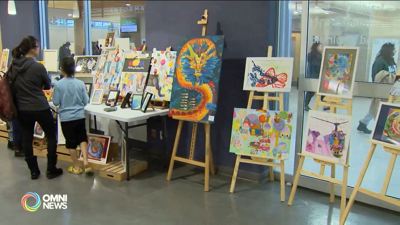 學生舉行龍年藝術作品展及慈善拍賣