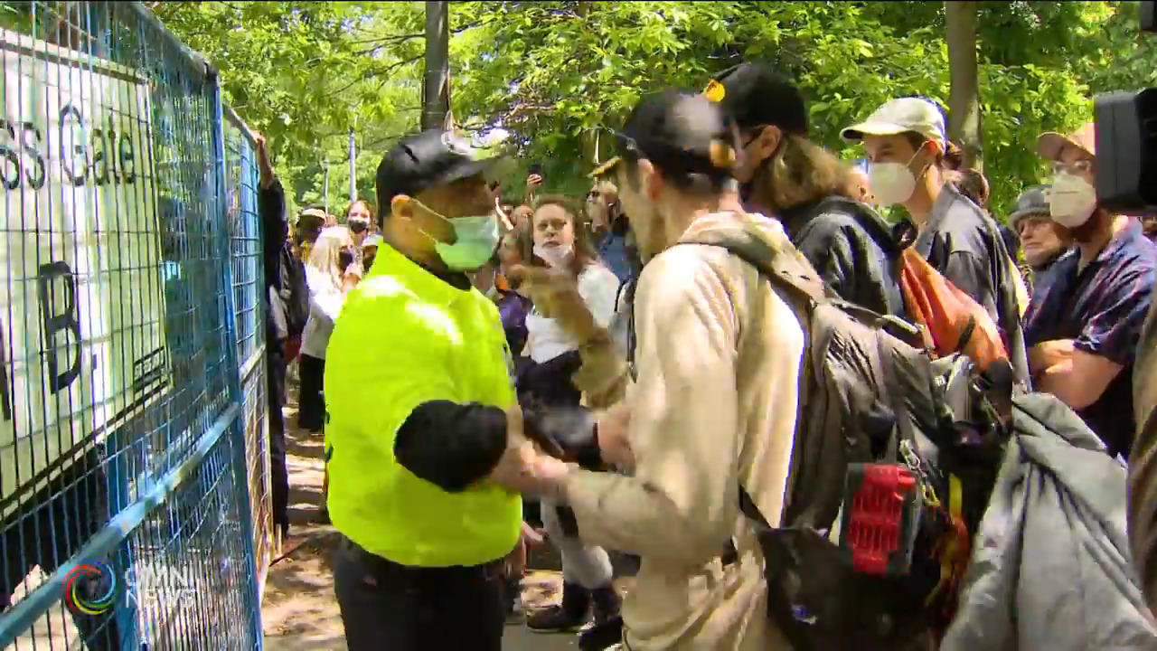 市中心僭建營地拆除過程爆發肢體衝突 -- Jun 22, 2021 (ON)