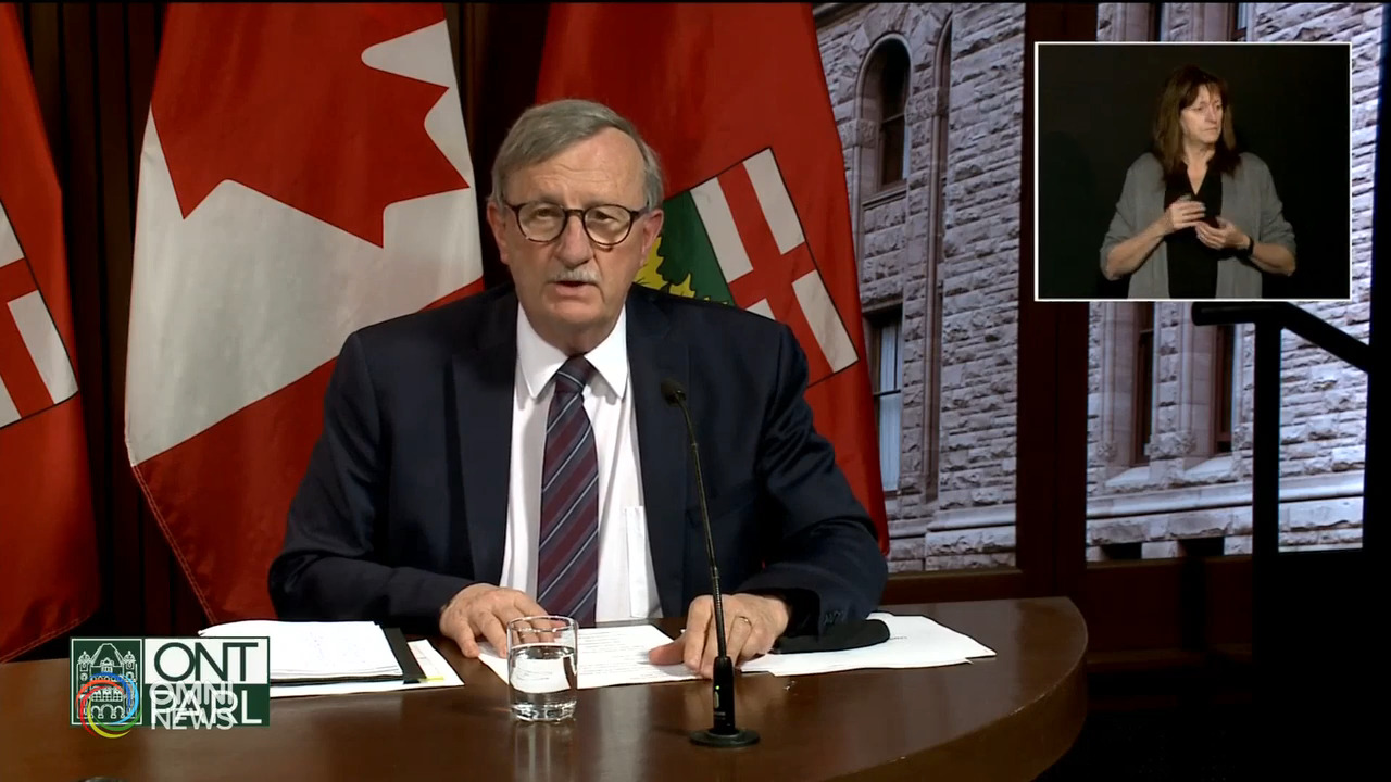 安省首席衛生官David Williams月底退休 -- May 31, 2021 (ON)
