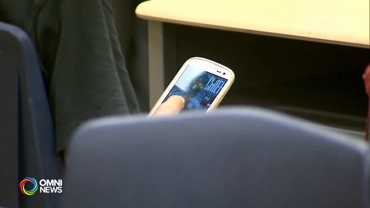 多伦多教育委员談落实中小学生手机禁令