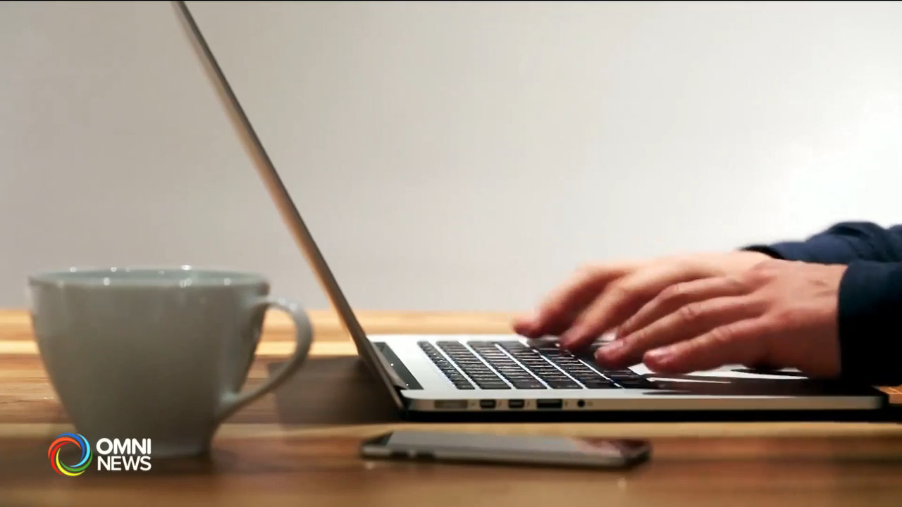 安省僱主必須說明監測員工的新法案生效 -- Oct 11, 2022 (ON)