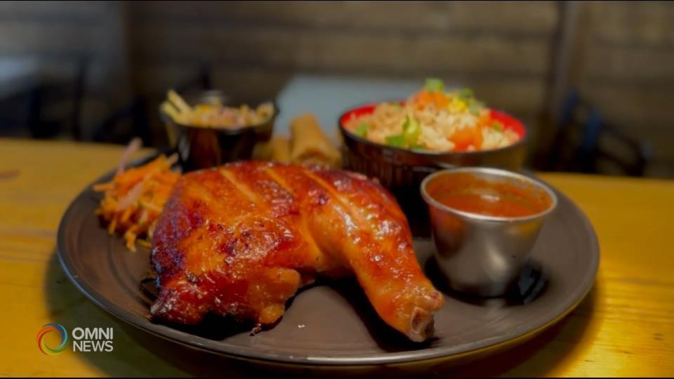 Tampok na halal lechon manok sa isang Filipino restaurant sa Calgary