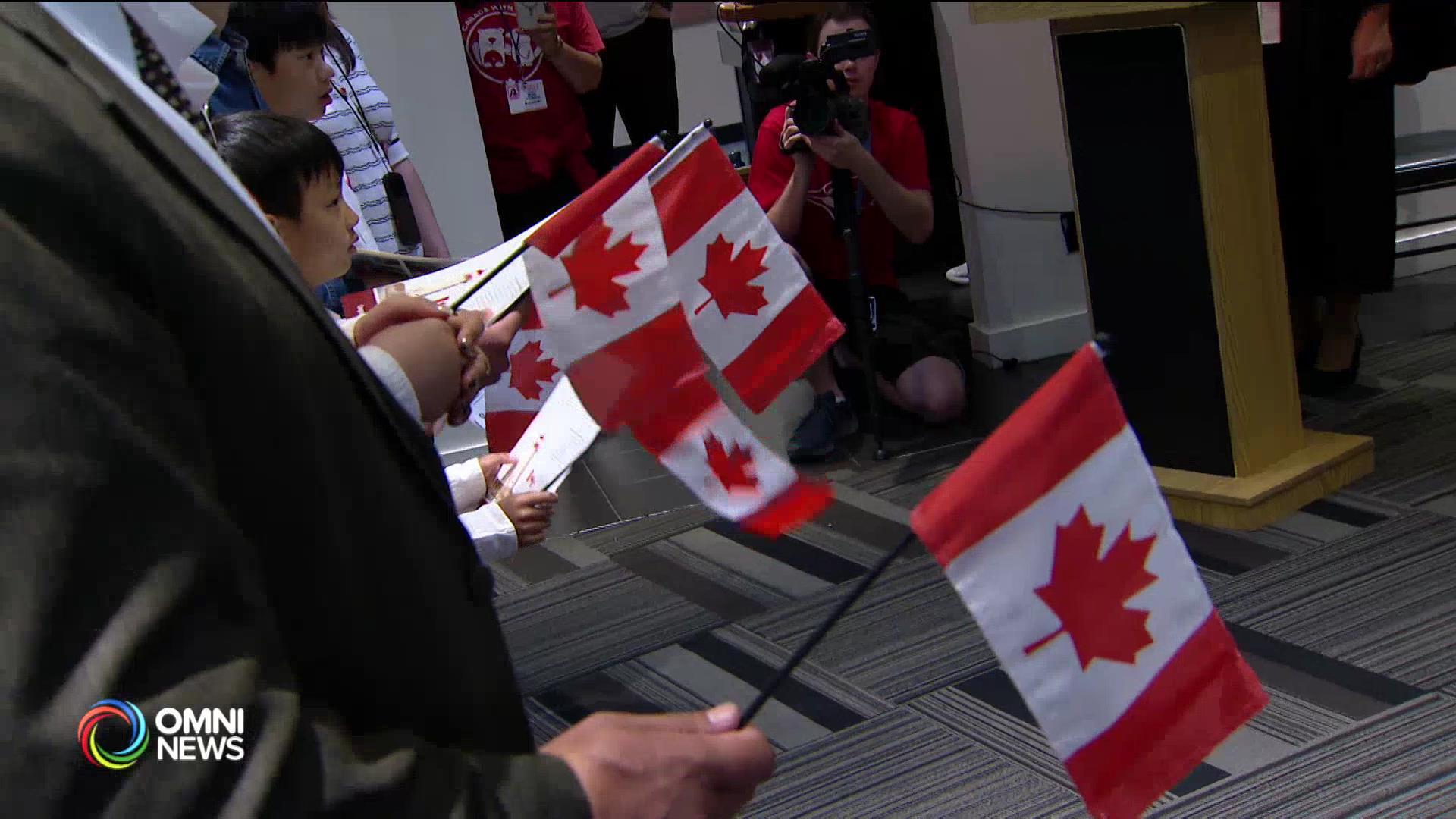 1,400 immigrants kabilang mga Pilipino kinilala bilang bagong Canadians ngayong Canada Day