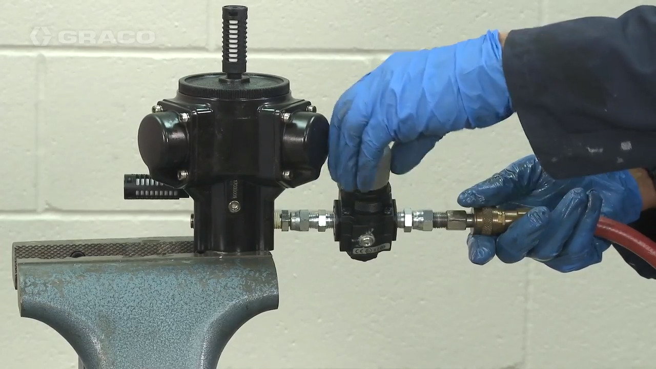 Stainless Steel Direct Drive, 55 gallon (208 L), bung mount