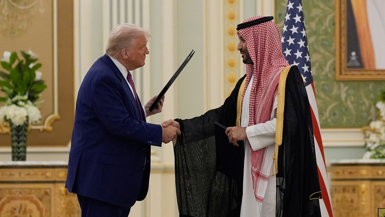 The Story w/ Martha MacCallum - Tuesday, May 13