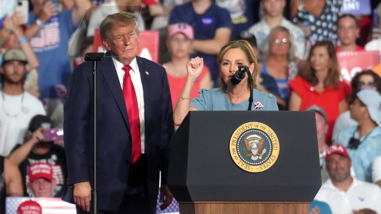 Hannity - Tuesday, August 25