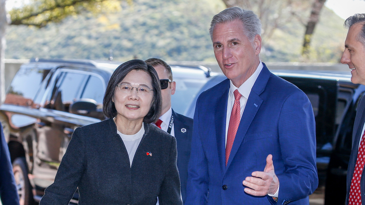 Fox News Sunday - Sunday, April 9